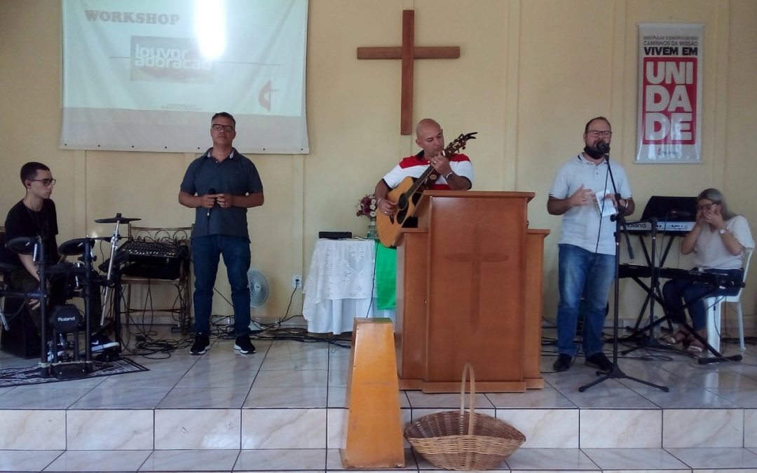 Capacitação para ministérios de Louvor