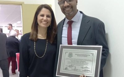 Pastor recebe título de cidadão honorário