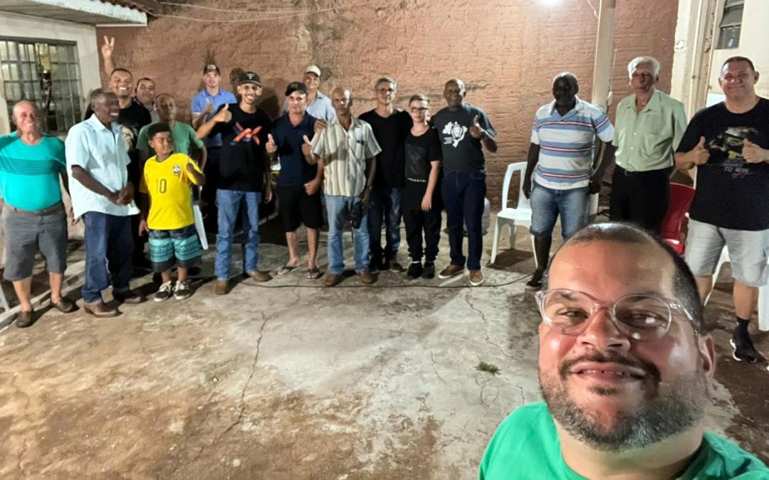 Confraternização dos homens em Sertanópolis