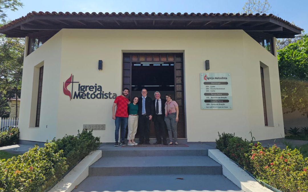 Bispo visita igrejas em Florianópolis